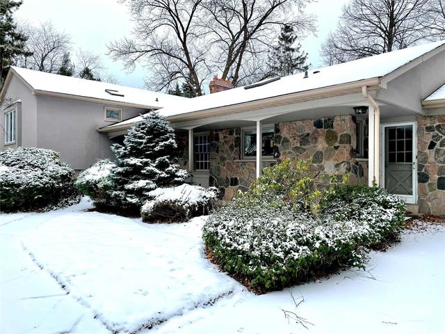 262 Cardinal Dr, House detached with 3 bedrooms, 4 bathrooms and 6 parking in Oakville ON | Image 8