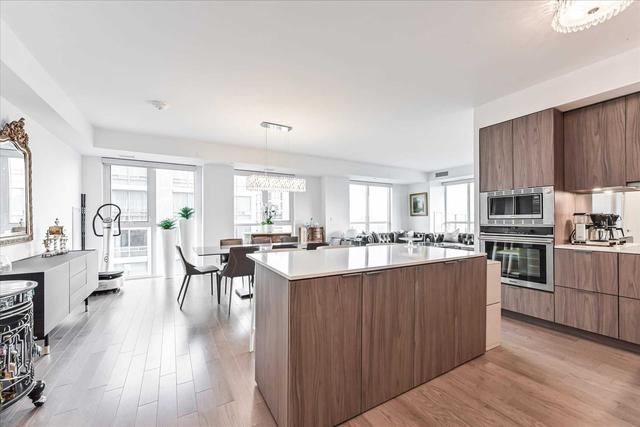 1601 - 609 Avenue Rd, Condo with 3 bedrooms, 3 bathrooms and 2 parking in Toronto ON | Image 1