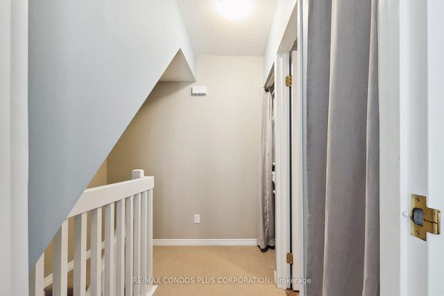 728 - 42 Western Battery Rd, Townhouse with 1 bedrooms, 1 bathrooms and 1 parking in Toronto ON | Image 3