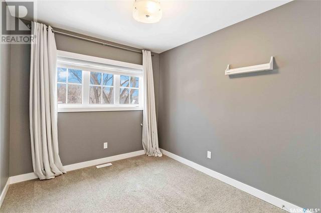 120 3rd Street E, House semidetached with 4 bedrooms, 4 bathrooms and null parking in Saskatoon SK | Image 19