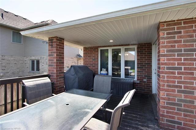 18 Vanevery Way, House detached with 4 bedrooms, 3 bathrooms and 6 parking in Stratford ON | Image 26