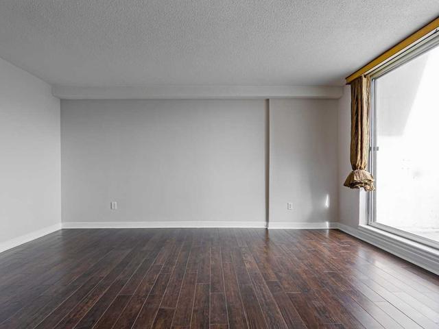 511 - 2645 Jane St, Condo with 2 bedrooms, 2 bathrooms and 2 parking in Toronto ON | Image 6