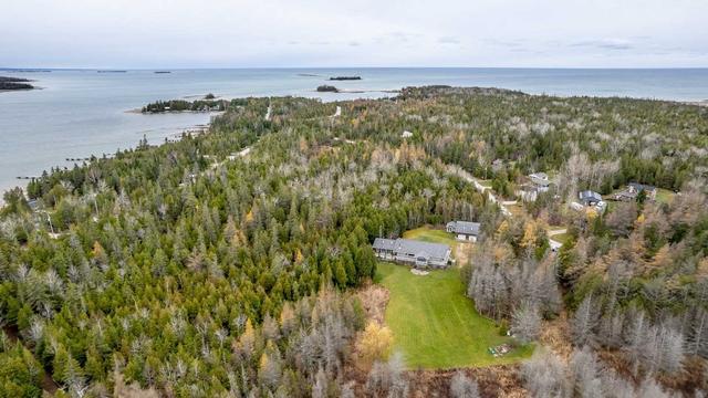 151 Widgeon Cove Rd, House detached with 2 bedrooms, 3 bathrooms and 9 parking in Northern Bruce Peninsula ON | Image 28