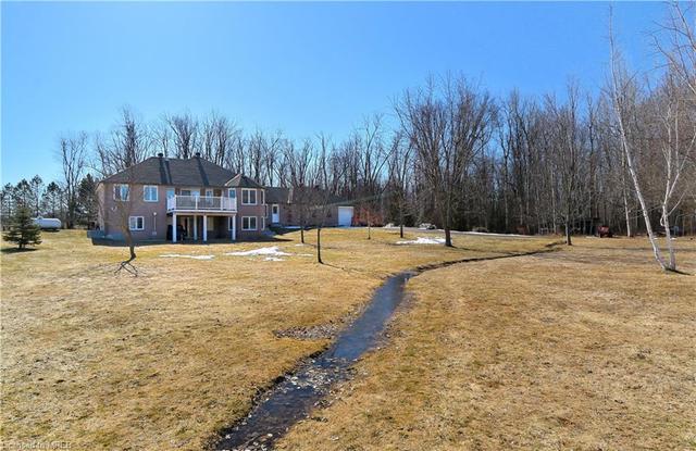 9176 Halton Erin Townline Road, House detached with 5 bedrooms, 2 bathrooms and 13 parking in Erin ON | Image 35