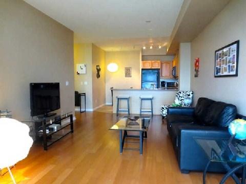 lph 08 - 340 Watson St W, Condo with 2 bedrooms, 2 bathrooms and 1 parking in Whitby ON | Image 5