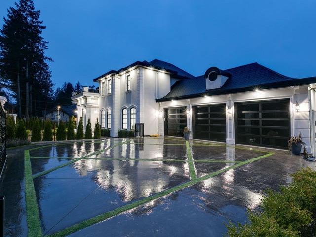 14433 28 Avenue, House detached with 5 bedrooms, 7 bathrooms and 8 parking in Surrey BC | Card Image