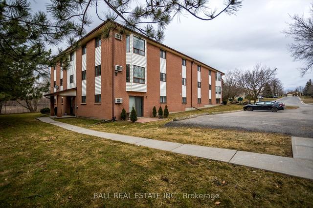 304 - 1429 Clearview Dr, Condo with 2 bedrooms, 2 bathrooms and 1 parking in Peterborough ON | Image 22