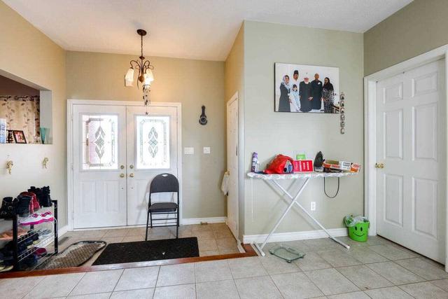 393 Mapleton Ave, House detached with 3 bedrooms, 4 bathrooms and 8 parking in Barrie ON | Image 23
