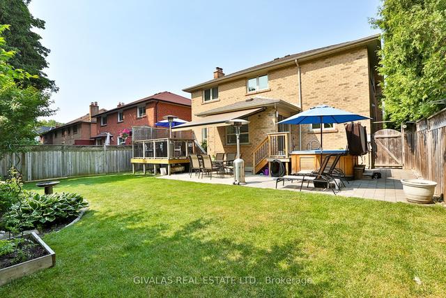 25 Sala Dr, House detached with 4 bedrooms, 4 bathrooms and 6 parking in Richmond Hill ON | Image 28