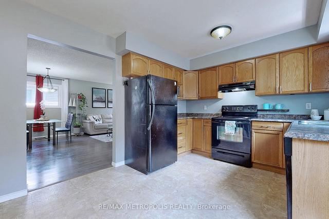 48 - 325 Lighthouse Rd, Condo with 3 bedrooms, 2 bathrooms and 4 parking in London ON | Image 3