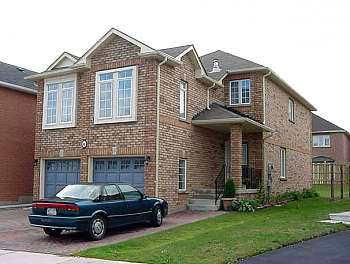 81 Summerlea St, House detached with 4 bedrooms, 3 bathrooms and 3 parking in Markham ON | Image 1