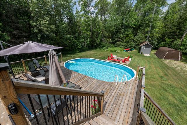 323 Scarlett Line, House detached with 4 bedrooms, 4 bathrooms and 18 parking in Oro Medonte ON | Image 29