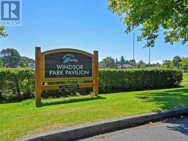 885 Linkleas Ave, House detached with 5 bedrooms, 4 bathrooms and 2 parking in Oak Bay BC | Image 79