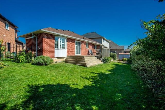 9 Shadow Court, House detached with 2 bedrooms, 2 bathrooms and 2 parking in Hamilton ON | Image 27