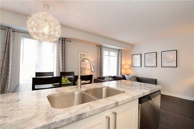 1126 - 50 East Liberty St, Townhouse with 2 bedrooms, 2 bathrooms and 1 parking in Toronto ON | Image 11