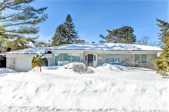 1900 Broadmoor Avenue, House detached with 3 bedrooms, 2 bathrooms and 5 parking in Ottawa ON | Image 4