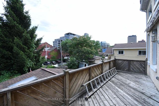 168 Macnab St N, House detached with 6 bedrooms, 4 bathrooms and 0 parking in Hamilton ON | Image 28