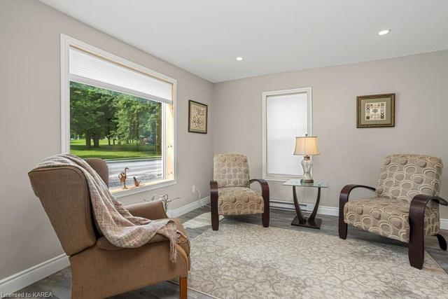 48 Bedford Street, House detached with 2 bedrooms, 2 bathrooms and 2 parking in Westport ON | Image 7