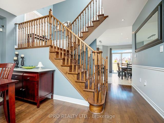 80 Amaranth Cres, House detached with 4 bedrooms, 3 bathrooms and 4 parking in Brampton ON | Image 11