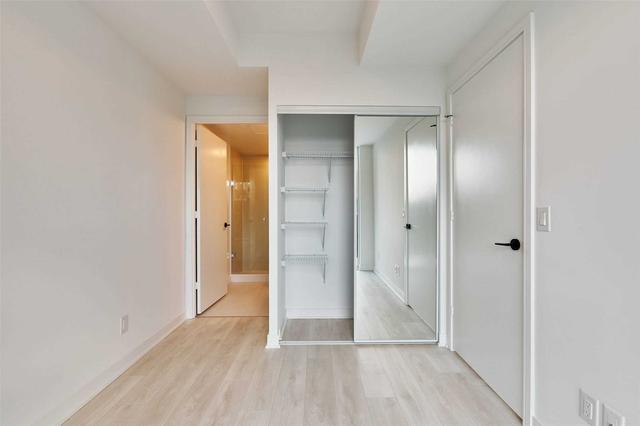 s560 - 180 Mill St, Condo with 2 bedrooms, 2 bathrooms and 0 parking in Toronto ON | Image 14