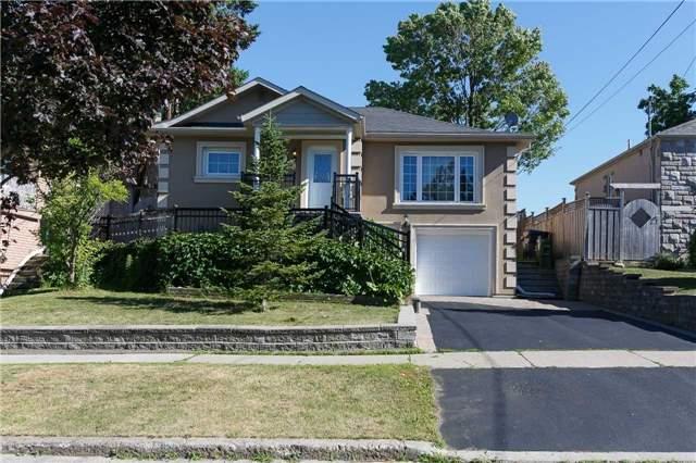 31 Gracefield Ave, House detached with 3 bedrooms, 2 bathrooms and 4 parking in Toronto ON | Image 1