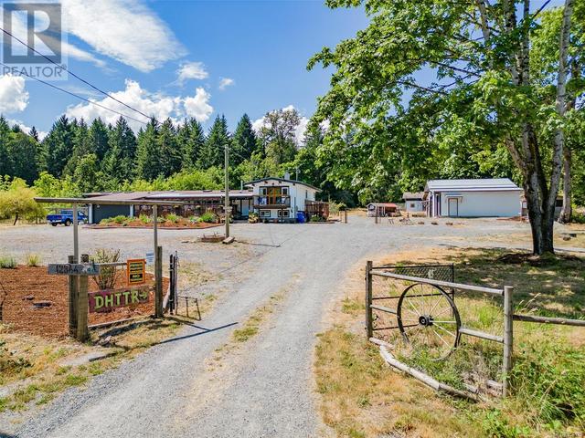 12844&12838 Ivey Rd, House detached with 9 bedrooms, 5 bathrooms and 10 parking in Cowichan Valley H BC | Image 4