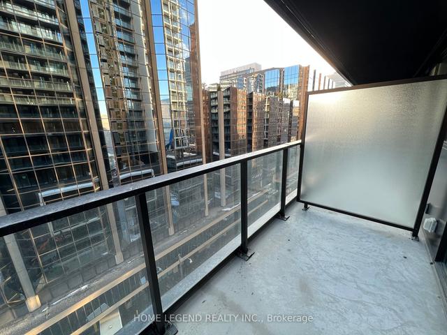 706 - 20 Edward St, Condo with 1 bedrooms, 1 bathrooms and 0 parking in Toronto ON | Image 4