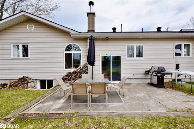 177 Balm Beach Road W, House detached with 4 bedrooms, 2 bathrooms and null parking in Tiny ON | Image 11