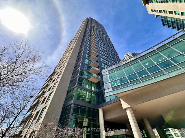 2606 - 215 Fort York Blvd, Condo with 1 bedrooms, 1 bathrooms and 0 parking in Toronto ON | Image 1