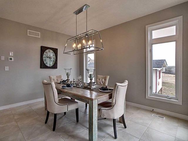 83 Norma Cres, House detached with 4 bedrooms, 4 bathrooms and 2 parking in Guelph ON | Image 8