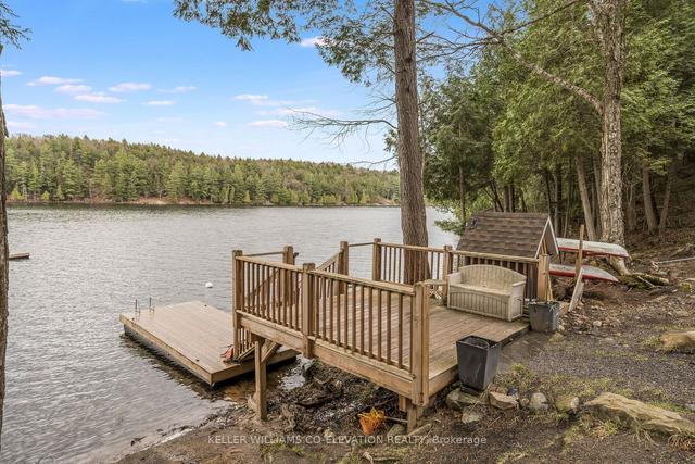 250 Simmons Lake Rd, House detached with 2 bedrooms, 1 bathrooms and 10 parking in Magnetawan ON | Image 18