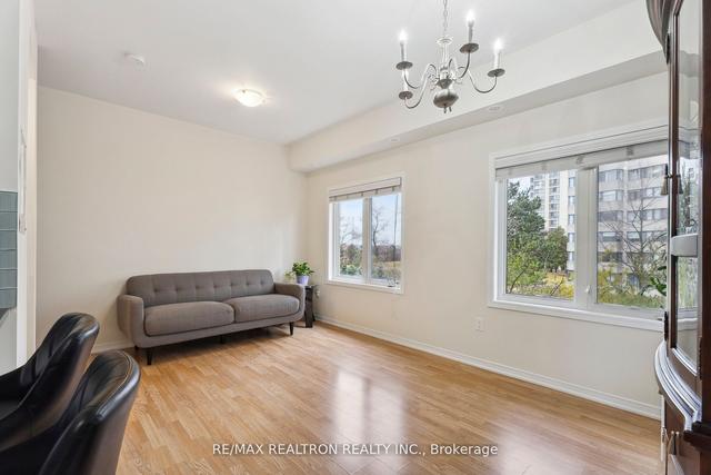 239 - 15 Coneflower Cres, Townhouse with 2 bedrooms, 2 bathrooms and 1 parking in Toronto ON | Image 38