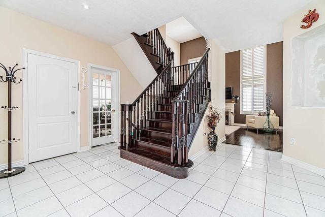1 Gallucci Cres, House detached with 4 bedrooms, 5 bathrooms and 4 parking in Brampton ON | Image 7