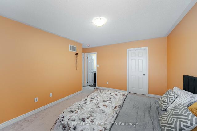 195 Sussexvale Dr, House detached with 3 bedrooms, 5 bathrooms and 6 parking in Brampton ON | Image 17