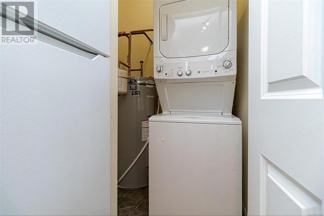 In Unit Washer and Dryer | Image 20