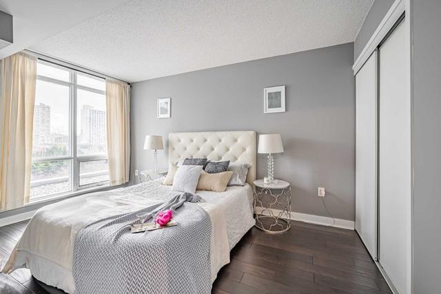 308 - 11 Brunel Crt, Condo with 1 bedrooms, 1 bathrooms and 1 parking in Toronto ON | Image 16