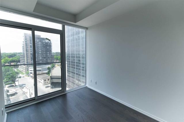1020 - 8 Hillsdale Ave, Condo with 1 bedrooms, 2 bathrooms and 0 parking in Toronto ON | Image 23