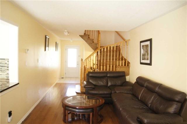 21 Moorefield Dr, House detached with 3 bedrooms, 4 bathrooms and 2 parking in Toronto ON | Image 3