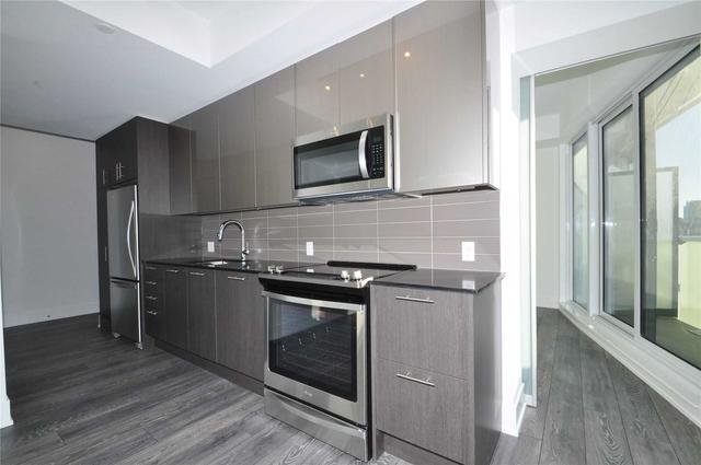 2805 - 403 Church St, Condo with 2 bedrooms, 2 bathrooms and 0 parking in Toronto ON | Image 14