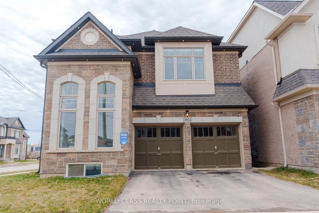 3924 Koenig Rd, House detached with 4 bedrooms, 5 bathrooms and 4 parking in Burlington ON | Image 12