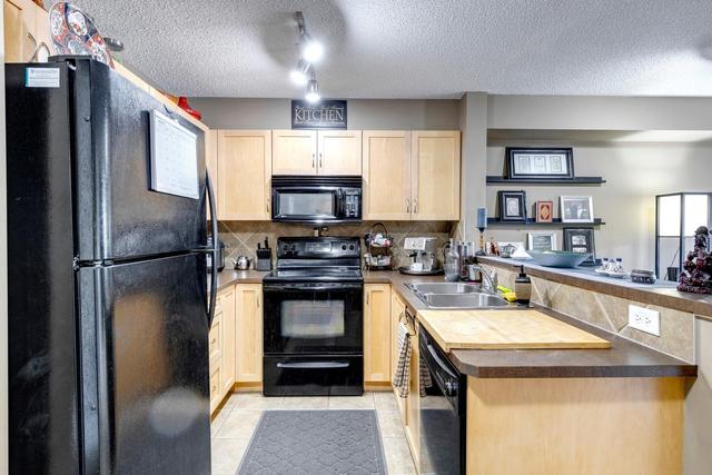 8203 - 70 Panamount Drive Nw, Condo with 1 bedrooms, 1 bathrooms and 1 parking in Calgary AB | Image 6