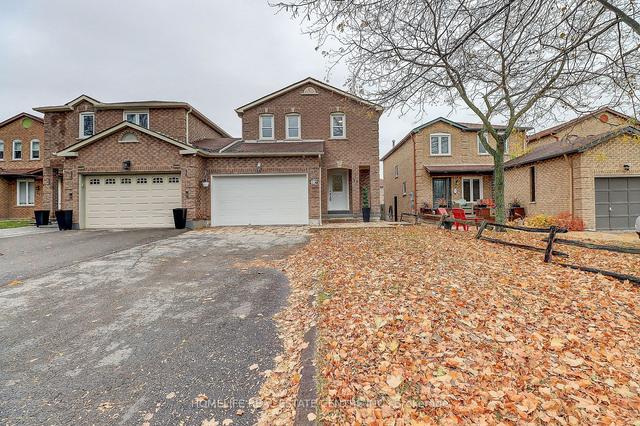71 Hewitt Cres, House detached with 4 bedrooms, 4 bathrooms and 5 parking in Ajax ON | Image 1