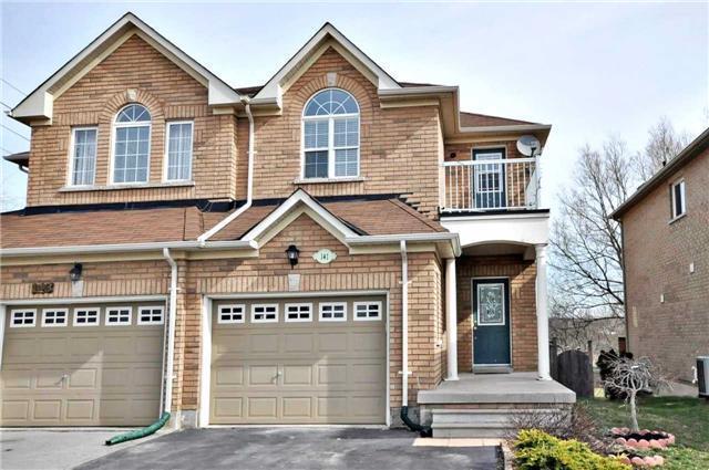 141 Maroon Dr, House semidetached with 3 bedrooms, 4 bathrooms and 2 parking in Richmond Hill ON | Image 1