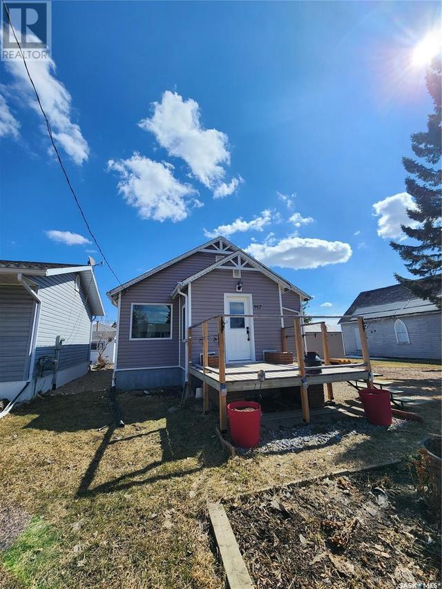 917 Qu'appelle Street, House detached with 1 bedrooms, 1 bathrooms and null parking in Grenfell SK | Image 39