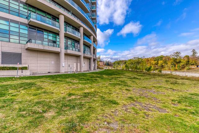 510 - 35 Brian Peck Cres, Condo with 2 bedrooms, 2 bathrooms and 1 parking in Toronto ON | Image 21