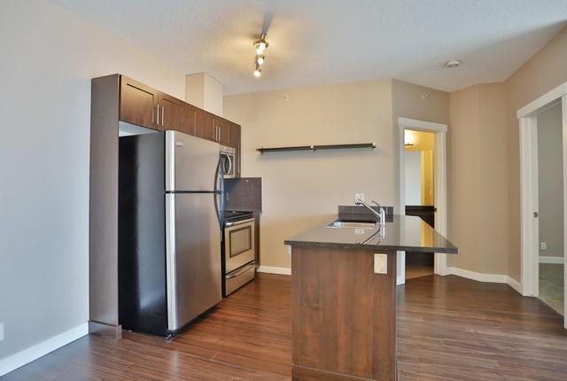 1406 - 325 3 Street Se, Condo with 2 bedrooms, 2 bathrooms and 1 parking in Calgary AB | Image 6