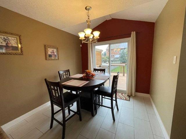 53 Carrington Pl, House detached with 3 bedrooms, 2 bathrooms and 3 parking in Guelph ON | Image 2