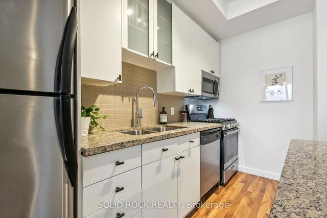 1228 - 1 Shaw St, Condo with 1 bedrooms, 1 bathrooms and 0 parking in Toronto ON | Image 3
