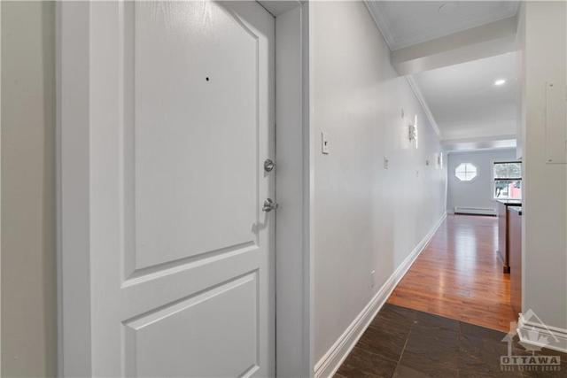 3 - 139 Guigues Avenue, Condo with 2 bedrooms, 2 bathrooms and 1 parking in Ottawa ON | Image 20