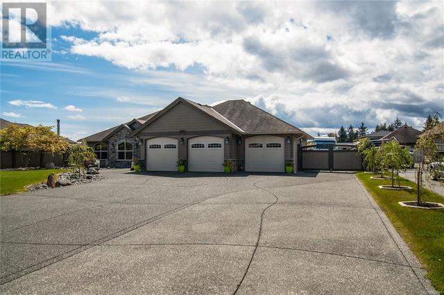 2175 Forest Grove Dr, House detached with 4 bedrooms, 2 bathrooms and 3 parking in Campbell River BC | Image 52